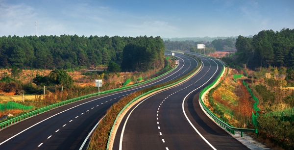 �˴��У����~���٣����B�������wҎ...